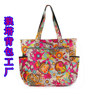 煙臺電腦背包廠 專業(yè)定制背包LOGO，報(bào)價(jià)與圖片展示